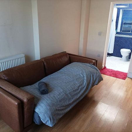 Self-Contained Private Apartment Unit 1 London Eksteriør billede
